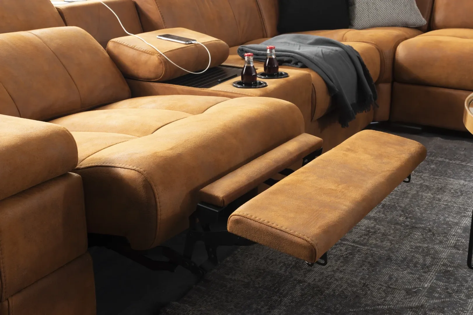 Tesla Köşe Takımı